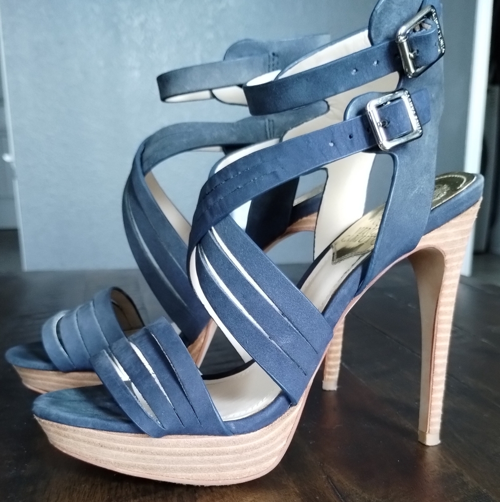Sexy Vince Camuto double strap sandals Navy blue Size 5 1/2